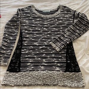 Maurices sweater
